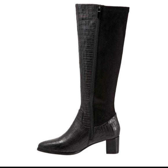 Trotters Black Leather Alligator Print / Spandex Women's Size 8 Boots Never Worn - Picture 1 of 4